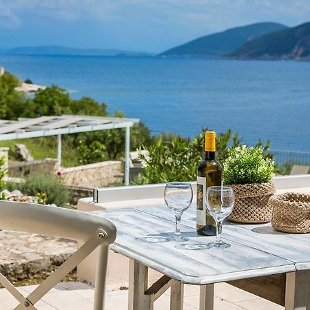 Martini Waterfront Suites Fiskardo Luaran gambar