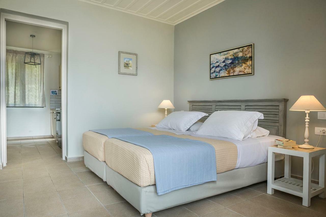 Martini Waterfront Suites Fiskardo Luaran gambar
