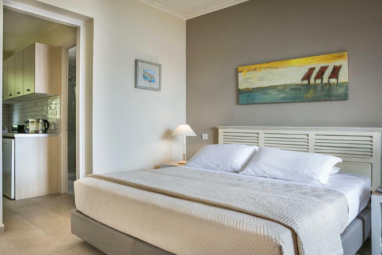 Martini Waterfront Suites Fiskardo Luaran gambar
