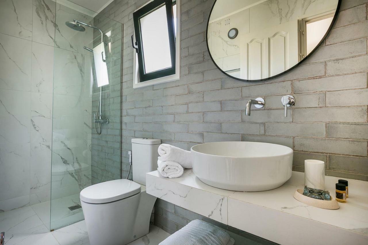 Martini Waterfront Suites Fiskardo Luaran gambar