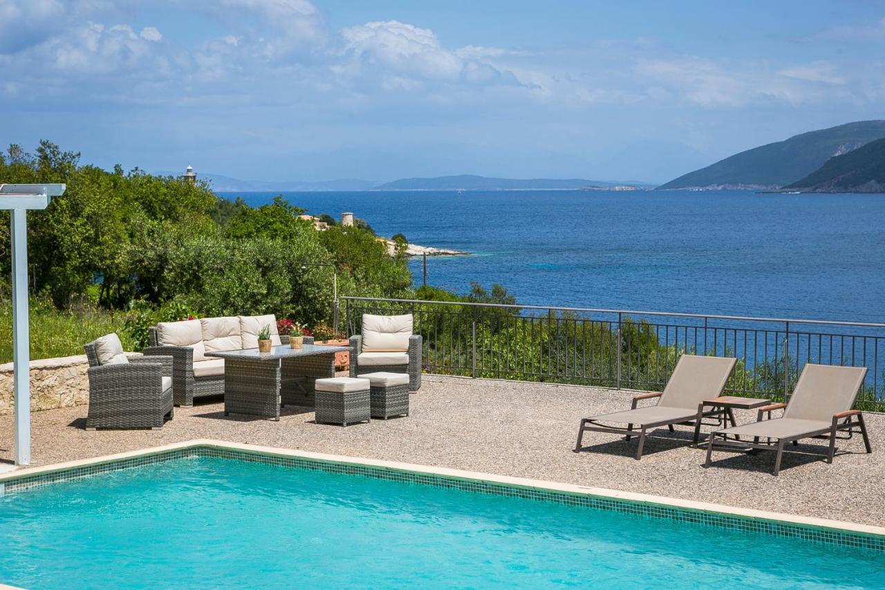 Martini Waterfront Suites Fiskardo Luaran gambar